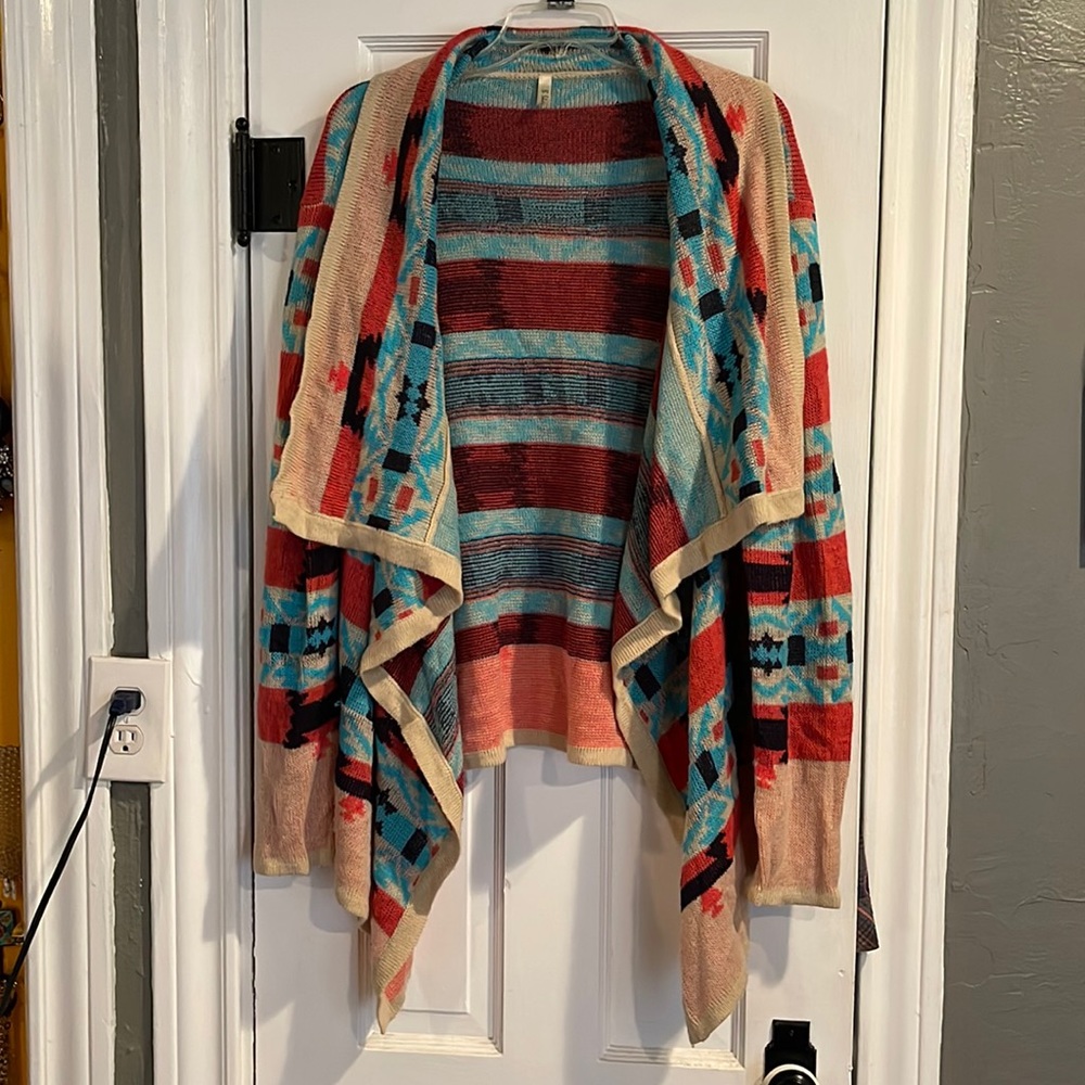 Aztec print sweater jacket, Size is large/XL